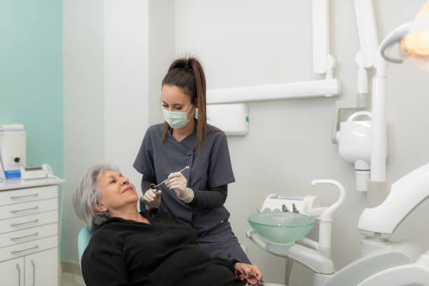 Best Weekend Emergency Dentist in Landmk, AR